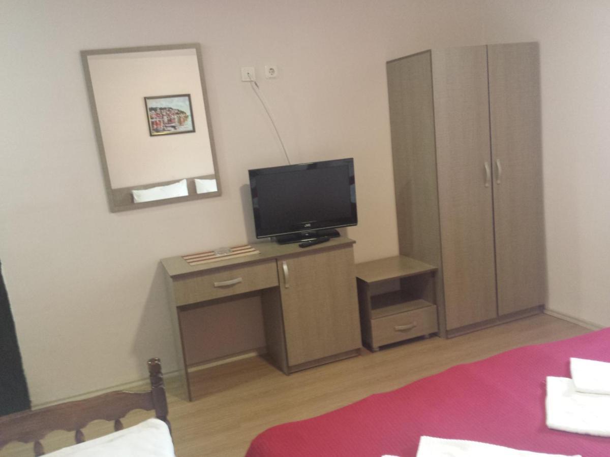 Guest House Ginek Οχρίδα Δωμάτιο φωτογραφία