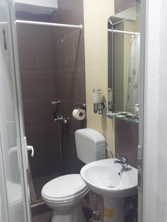 Guest House Ginek Οχρίδα Δωμάτιο φωτογραφία