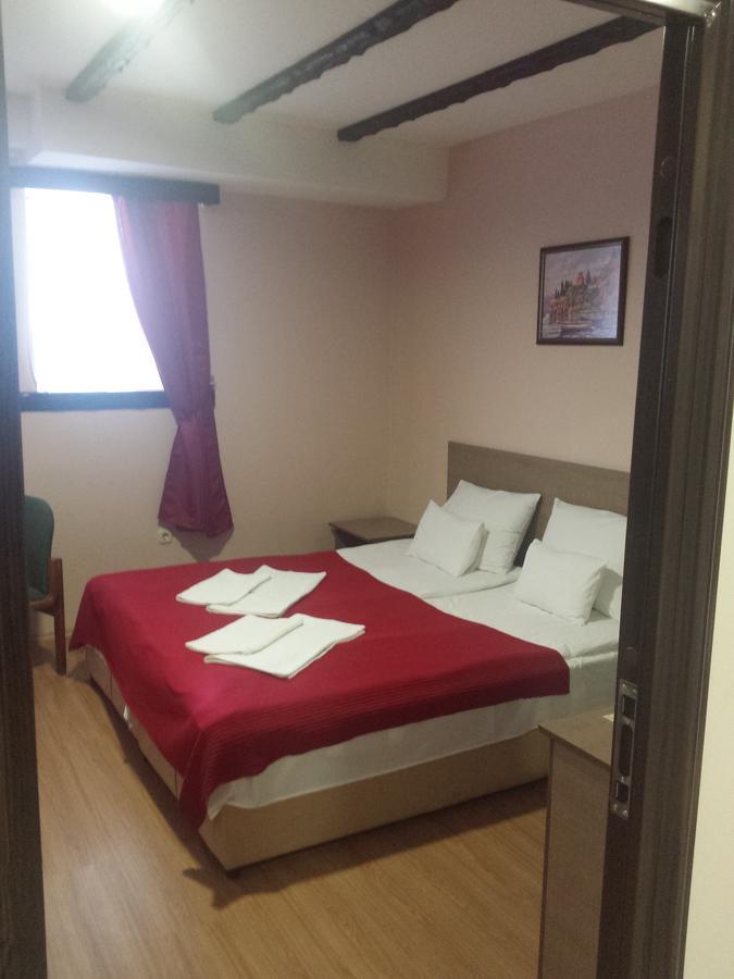 Guest House Ginek Οχρίδα Δωμάτιο φωτογραφία