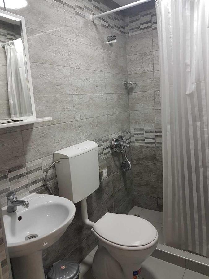 Guest House Ginek Οχρίδα Δωμάτιο φωτογραφία